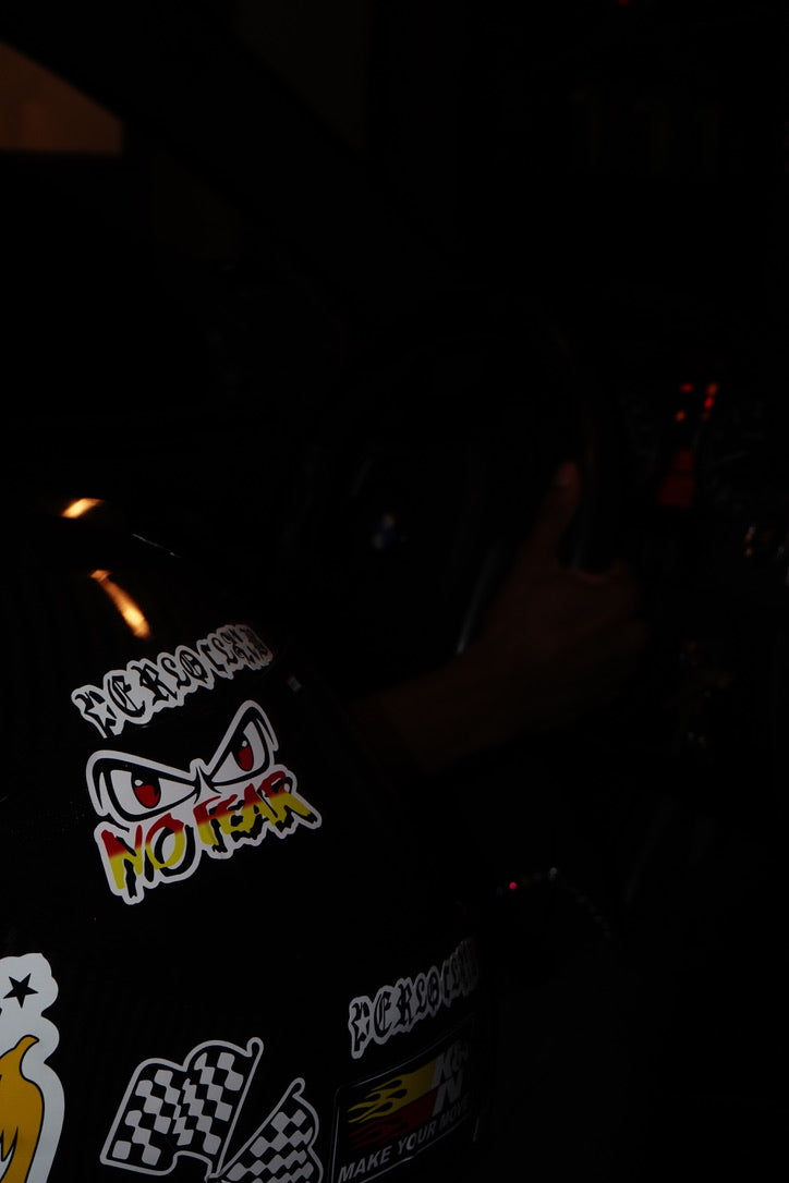 PERLO CLUB Apex-N5492 NightRunner Racing Helmet